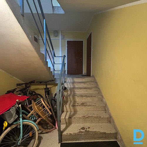 Pārdod dzīvokli Zahārija Stopija iela 14