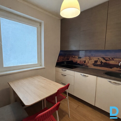 Pārdod dzīvokli Zahārija Stopija iela 14