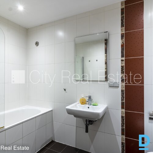 Izīrē dzīvokli Rīgā