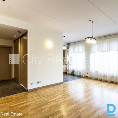 Izīrē dzīvokli Rīgā