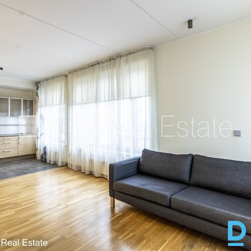 Izīrē dzīvokli Rīgā