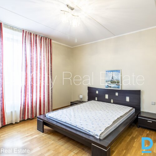 Izīrē dzīvokli Rīgā