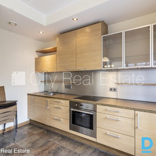 Izīrē dzīvokli Rīgā