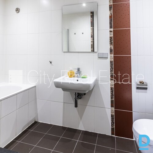 Izīrē dzīvokli Rīgā