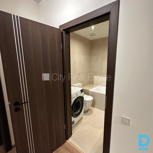 Izīrē dzīvokli Rīgā