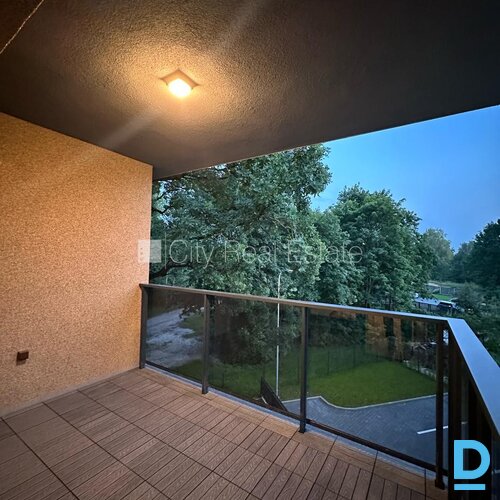 Izīrē dzīvokli Rīgā