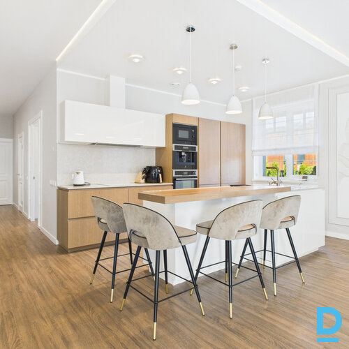 Pārdod māju Mārupes novads Mārupe Lielā iela 60