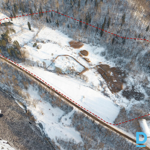 Pārdod māju Peldu iela 5