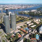 Комплекс Zundas Towers — это многофункциональный комплекс, включающий 336 жилых квартир, 10 000 m² офисных помещений класса А, парковку на 700 автомобилей, а также фитнес-центр и SPA-зону площадью более 4 000 m²