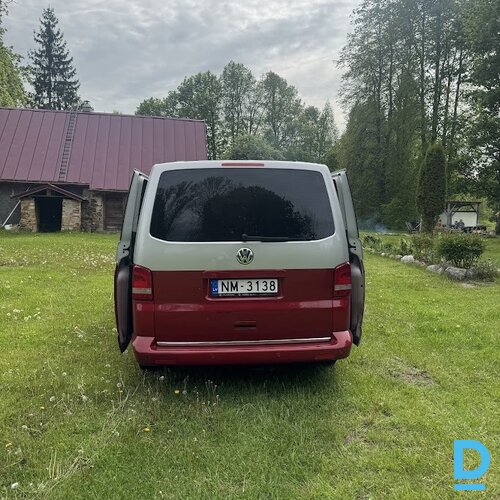 Pārdod Volkswagen T5 Multivan, 2010