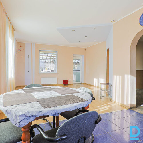 Pārdod māju Ciruļu iela 1