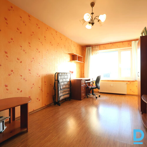 Pārdod dzīvokli Rojas iela 36