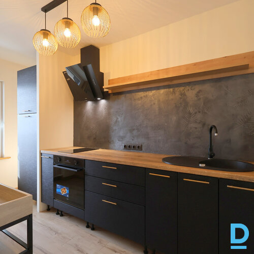 Pārdod dzīvokli Grīzupes iela 97