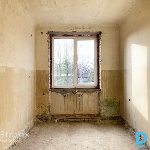 Renovējama bijušās sanatorijas ēka Ķemeros