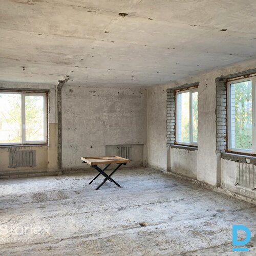 Renovējama bijušās sanatorijas ēka Ķemeros