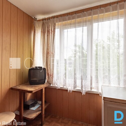 Pārdod māju Rīgā