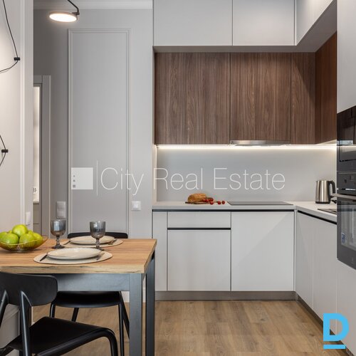 Pārdod dzīvokli Jūrmalā