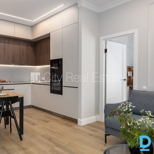 Pārdod dzīvokli Jūrmalā