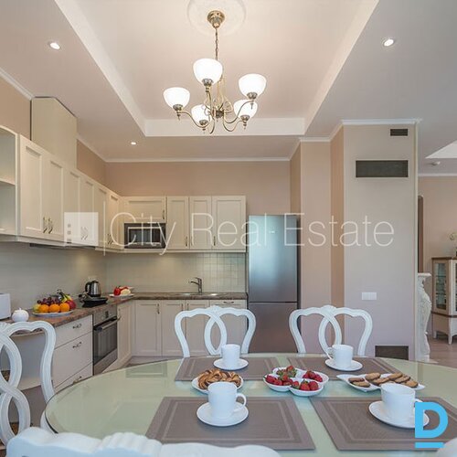 Pārdod dzīvokli Jūrmalā