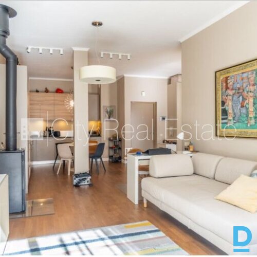 Pārdod dzīvokli Jūrmalā