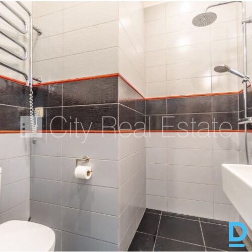 Pārdod dzīvokli Jūrmalā