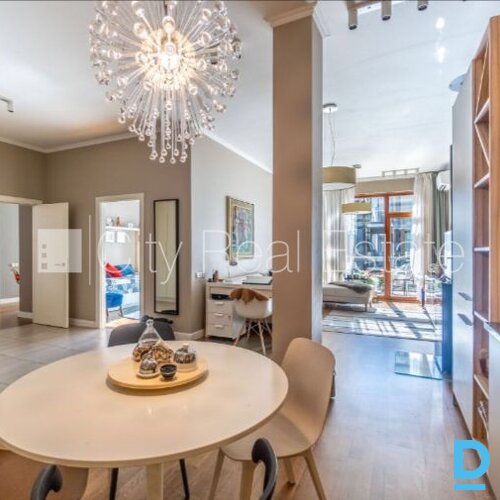 Pārdod dzīvokli Jūrmalā