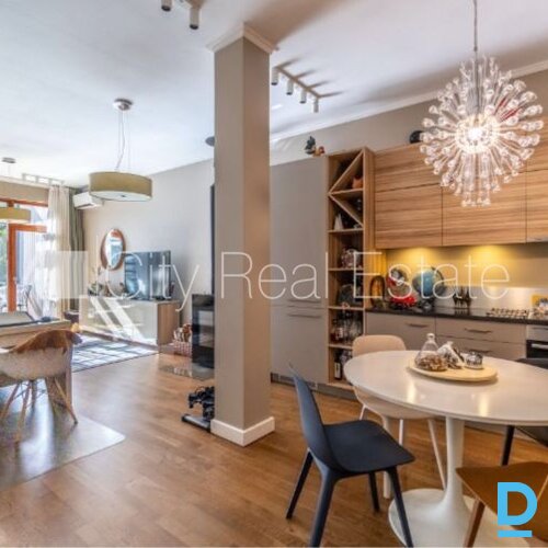 Pārdod dzīvokli Jūrmalā