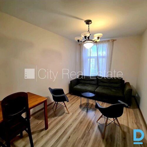 Izīrē dzīvokli Rīgā