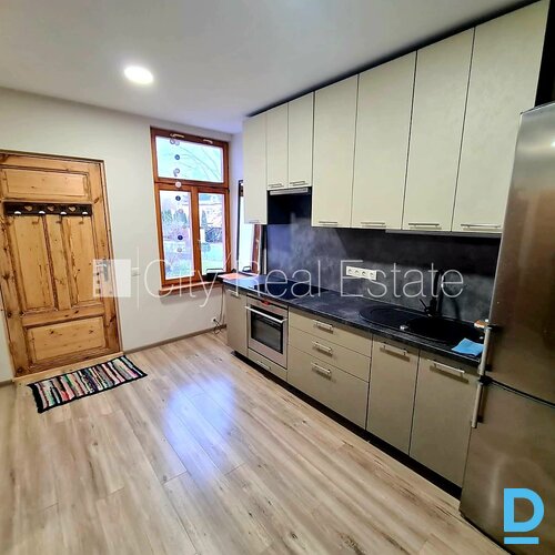 Izīrē dzīvokli Rīgā