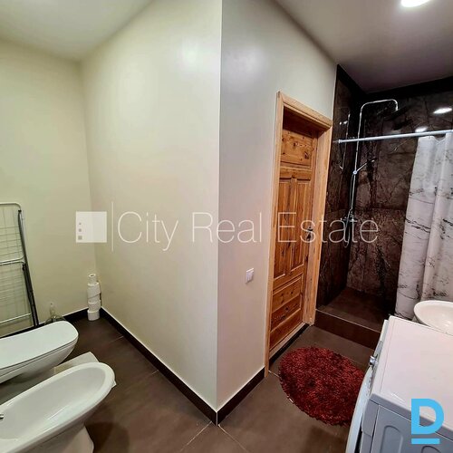 Izīrē dzīvokli Rīgā