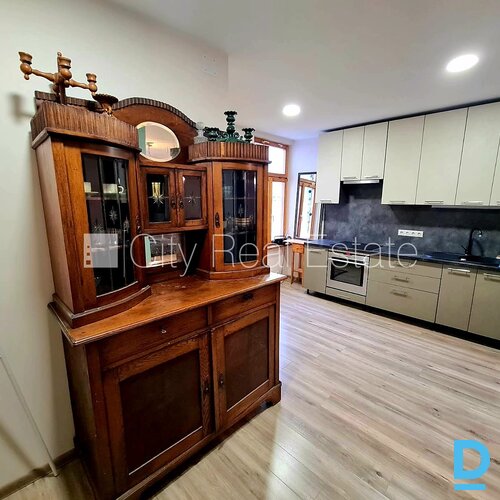 Izīrē dzīvokli Rīgā