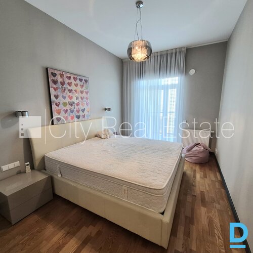 Izīrē dzīvokli Rīgā