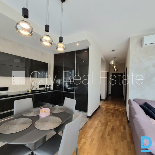 Izīrē dzīvokli Rīgā