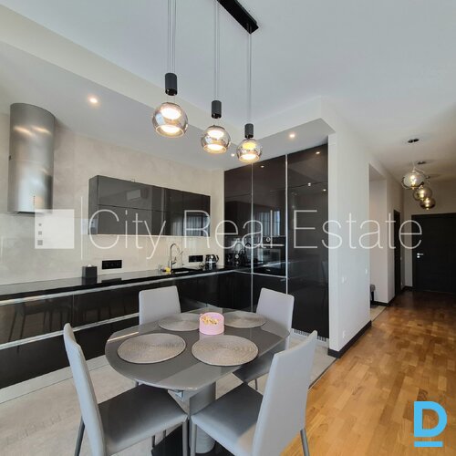 Izīrē dzīvokli Rīgā