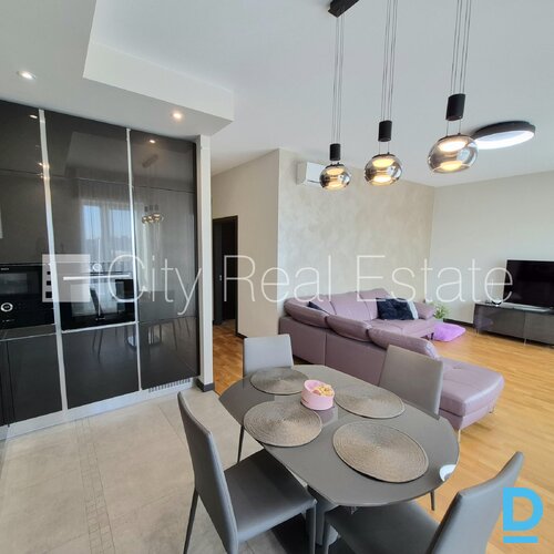 Izīrē dzīvokli Rīgā