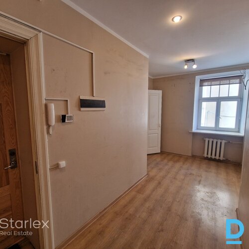 1922.gada ēku ansamblis Rīgas centrā – divas sešstāvu ēkas, kur pieejami dažāda lieluma un apdares līmeņa dzīvokļi par saprātīgu cenu