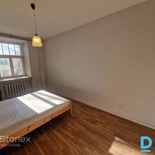 1922.gada ēku ansamblis Rīgas centrā – divas sešstāvu ēkas, kur pieejami dažāda lieluma un apdares līmeņa dzīvokļi par saprātīgu cenu