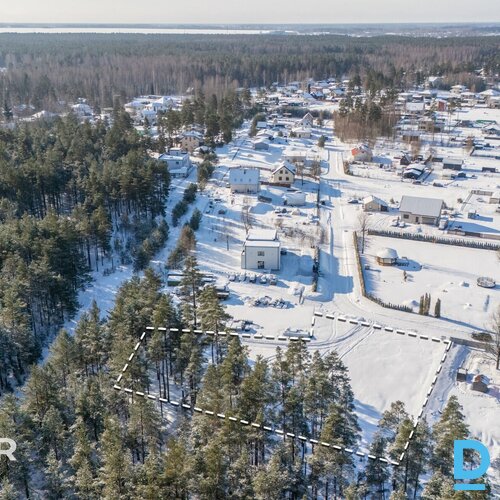 Pārdošanā 2604 m² zeme privātai apbūvei mierpilnā vietā pie meža.Zeme atrodas sa