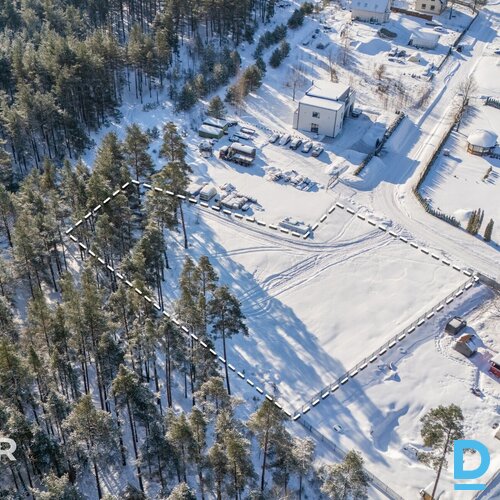 Pārdošanā 2604 m² zeme privātai apbūvei mierpilnā vietā pie meža.Zeme atrodas sa