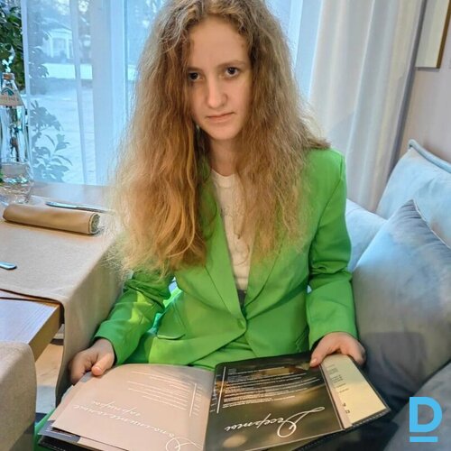 Julijasidorkina Sieviete meklē vīrieti