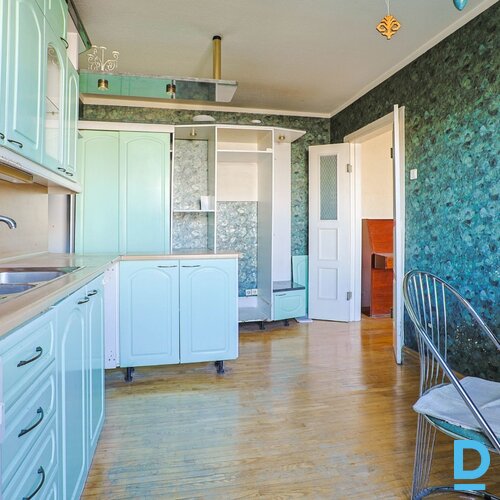 Pārdod dzīvokli Rīga Purvciems Dzelzavas 76