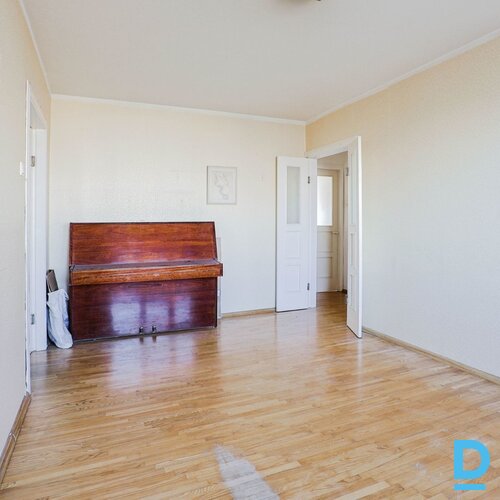 Pārdod dzīvokli Rīga Purvciems Dzelzavas 76