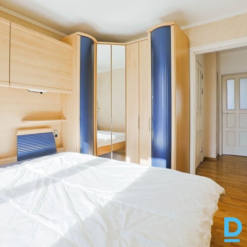 Pārdod dzīvokli Rīga Purvciems Dzelzavas 76