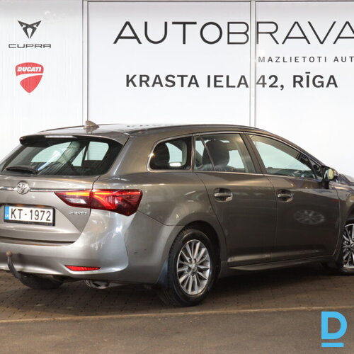 Pārdod Toyota Avensis Touring Sports 1.8i, 2017