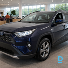 Продается Toyota Rav4 2.5 Hybrid, 2020 год выпуска.