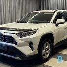 Продается Toyota Rav 4, 2.0i, 2021 года выпуска.