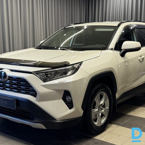 Pārdod Toyota Rav 4, 2.0i, 2021