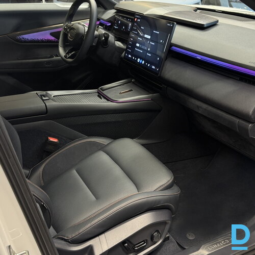 Pārdod Lynk&Co 08 Plug-In Hybrid, 2025