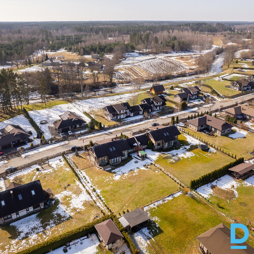 Pārdod māju Drēzdnes iela 4