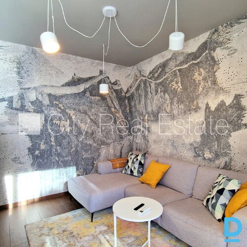 Izīrē dzīvokli Jūrmalā